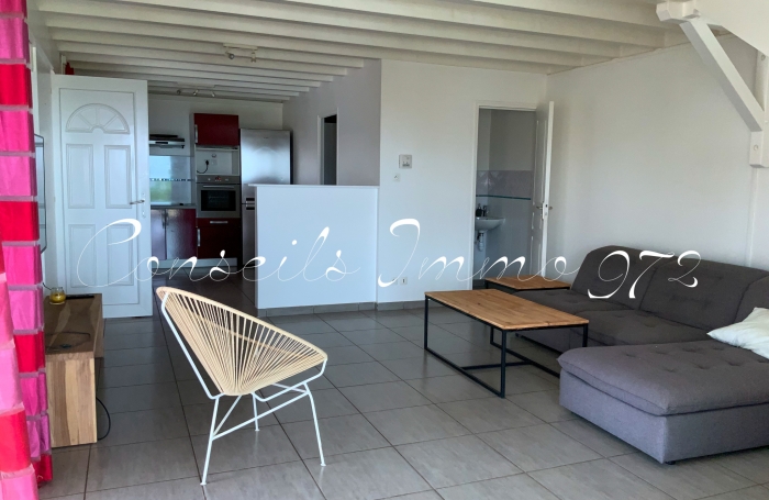 Villa meubl&eacute;e avec piscine &agrave; louer   Dizac - Le Diamant (Martinique)