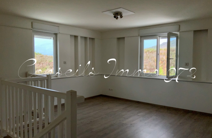 Villa meubl&eacute;e avec piscine &agrave; louer   Dizac - Le Diamant (Martinique)