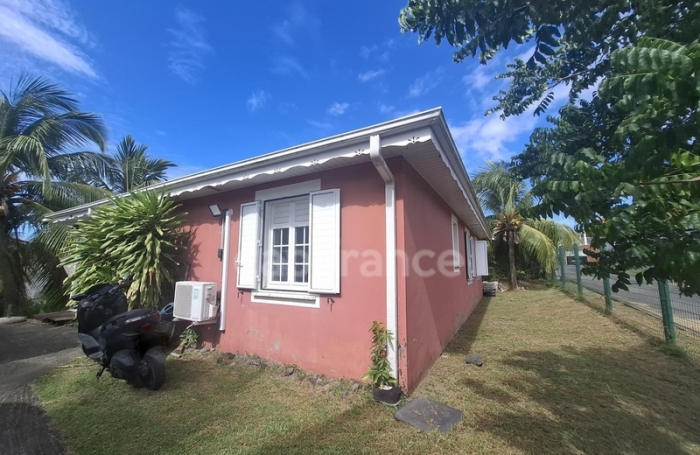 Vente Maison 86m&sup2; 4 pièces Saint Pierre