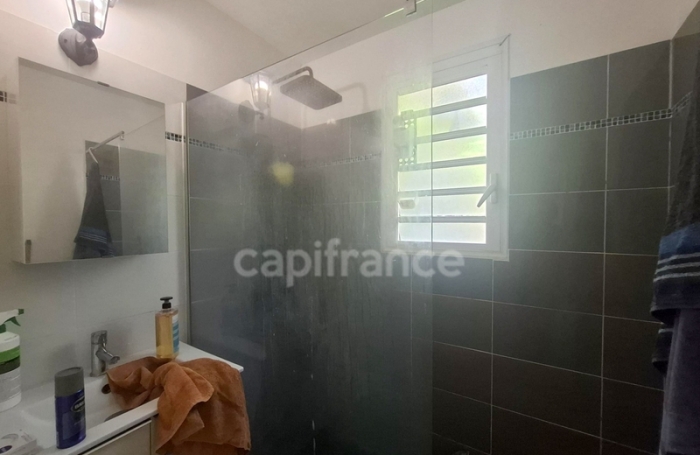 Vente Maison 86m&sup2; 4 pièces Saint Pierre