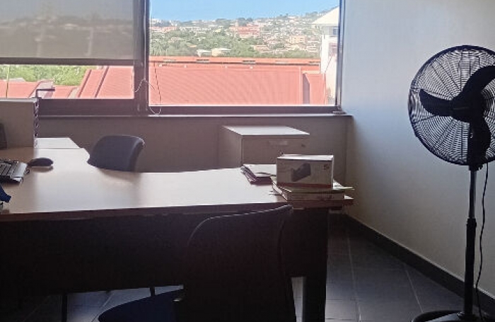 Location Bureaux 615m&sup2; Fort de france
