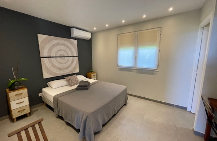 VILLA T4 AVEC PISCINE VUE MER ET double GARAGE