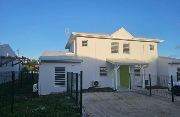 Location Maison 85.09m&sup2; 4 pièces Le Diamant