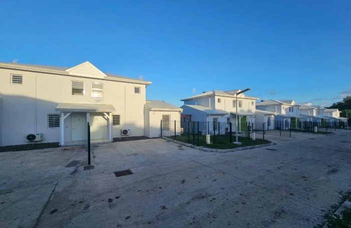 Location Maison 85.09m&sup2; 4 pièces Le Diamant