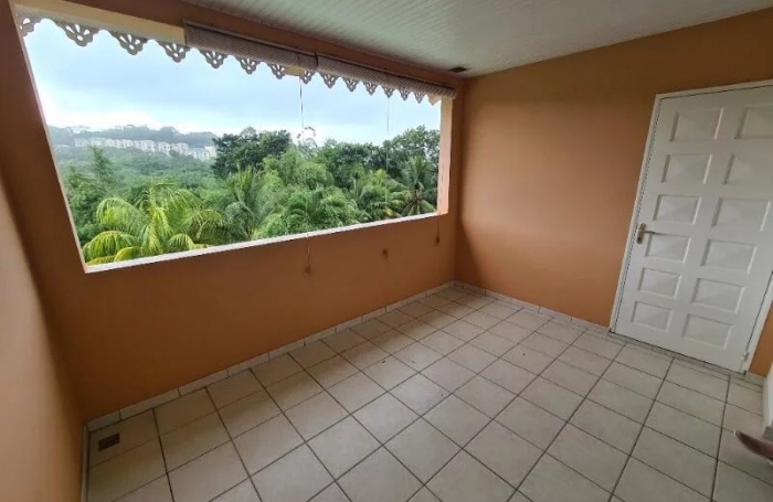 Location Appartement 72m&sup2; 3 pi&#232;ces Fort de france