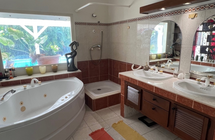 Vente Maison 197.76m&sup2; 6 pi&#232;ces Le Robert