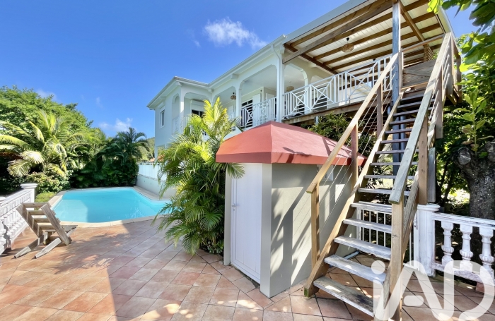 Vente Maison 145m&sup2; 6 pièces La Trinit&eacute;