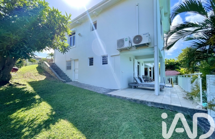 Vente Maison 145m&sup2; 6 pièces La Trinit&eacute;