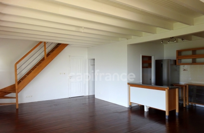 Location Maison 119m&sup2; 5 pi&#232;ces Case-Pilote