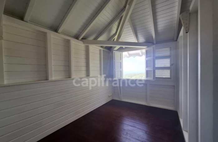 Location Maison 119m&sup2; 5 pi&#232;ces Case-Pilote