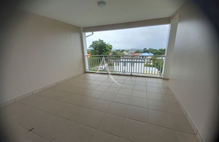 Location Appartement 90.13m² 3 pièces Fort de france