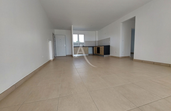 Location Appartement 90.13m² 3 pièces Fort de france