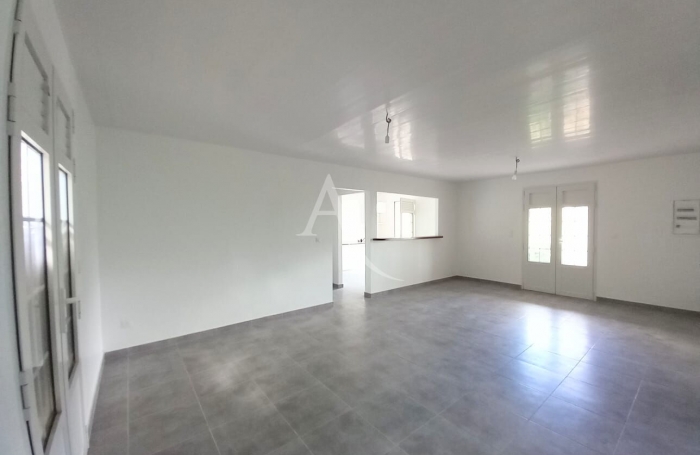 Location Maison 93.97m² 4 pièces Les Trois Ilets