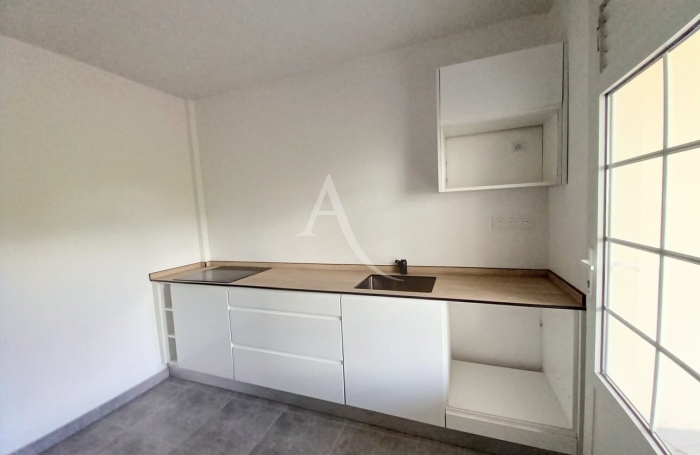 Location Maison 93.97m² 4 pièces Les Trois Ilets