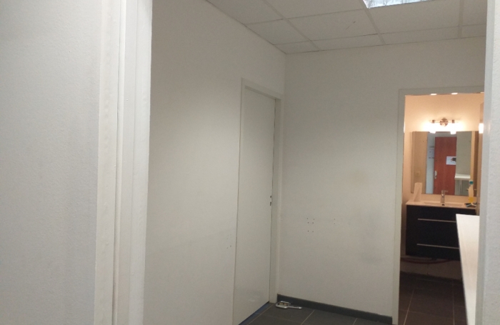 Vente Bureaux 52m² Fort de france