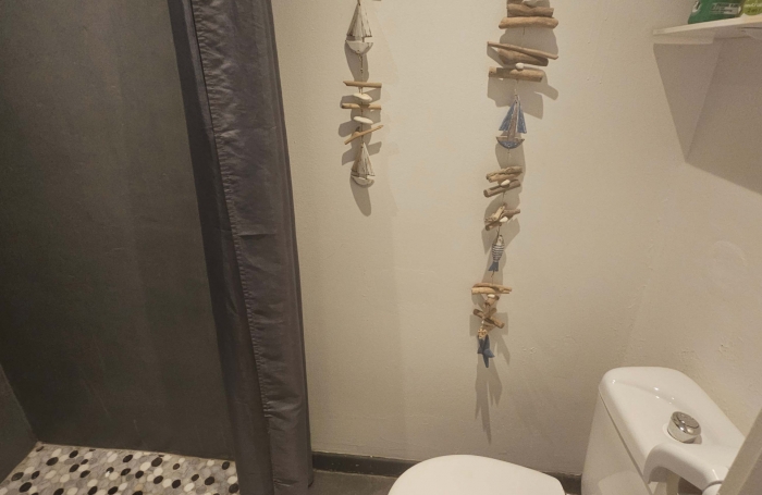 beau studio meublé avec vue mer dans résidence avec piscine