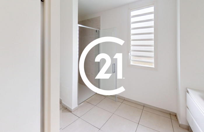 Location Appartement 88.86m&sup2; 4 pi&#232;ces Fort de france
