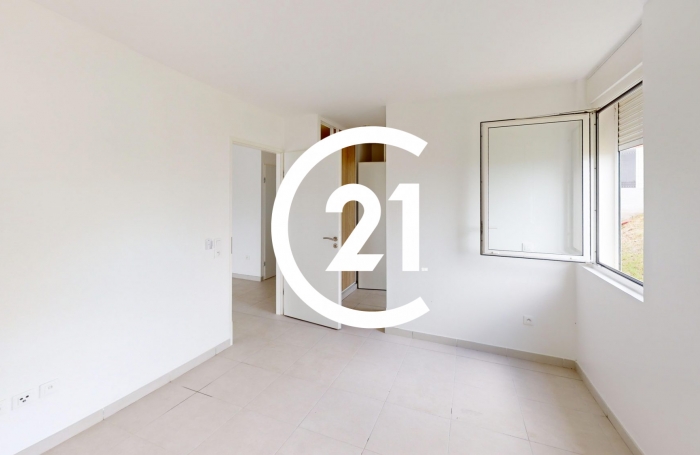 Location Appartement 88.86m&sup2; 4 pi&#232;ces Fort de france