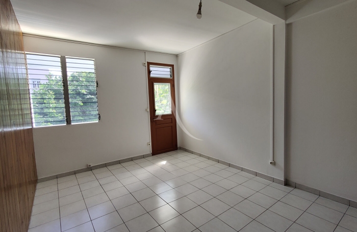 Location Appartement 70.52m² 3 pièces Schoelcher