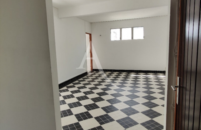 Location Appartement 70.52m² 3 pièces Schoelcher