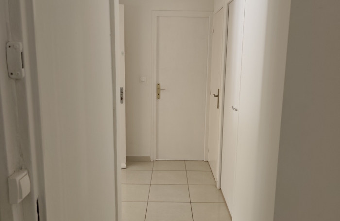 Plateau ROY apt F4 sur jardin