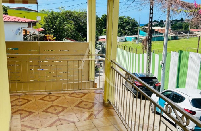 Location Appartement 71.4m² 3 pièces Case-Pilote