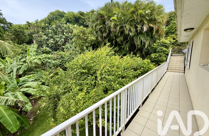 Vente Maison 97m&sup2; 5 pi&#232;ces La Trinité