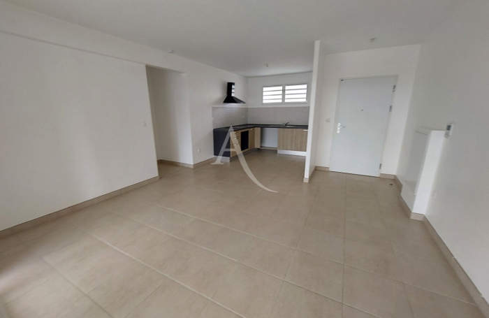 Location Appartement 53.25m² 2 pièces Fort de france