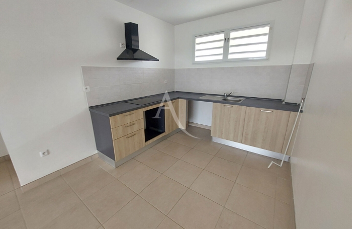 Location Appartement 53.25m² 2 pièces Fort de france