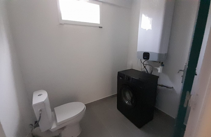 Villa T4 meubl&eacute; situ&eacute; au bourg des Trois-&icirc;lets