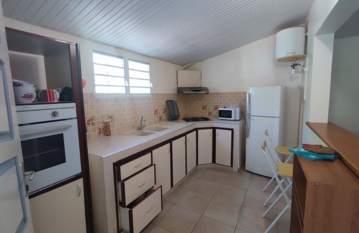 Charmant T3 meublé- EAU et ELECTRICITE compris