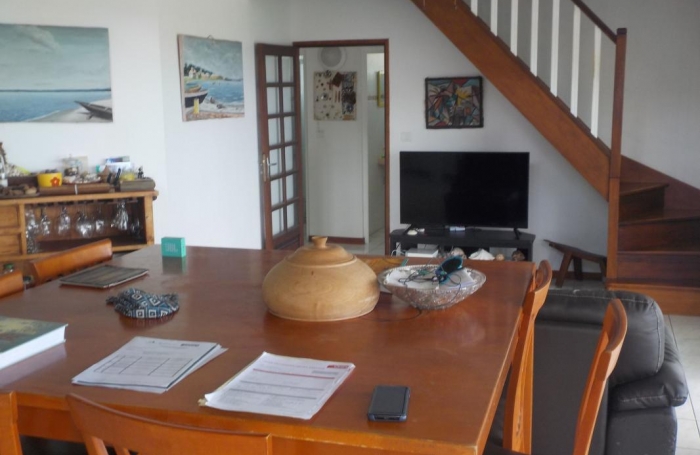 Location Maison 250m&sup2; 5 pièces Rivi&egrave;re Sal&eacute;e