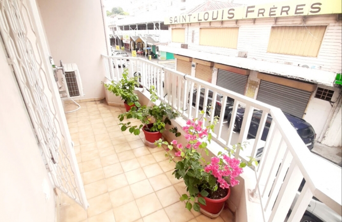 Location Divers 58m&sup2; 2 pi&egrave;ces Fort de france