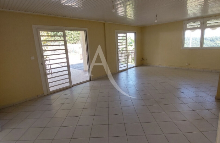Location Appartement 87.74m&sup2; 4 pi&egrave;ces Fort de france