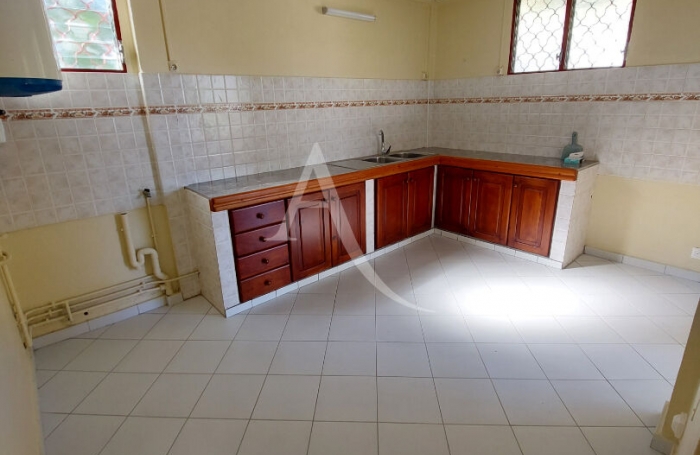 Location Appartement 87.74m&sup2; 4 pi&egrave;ces Fort de france