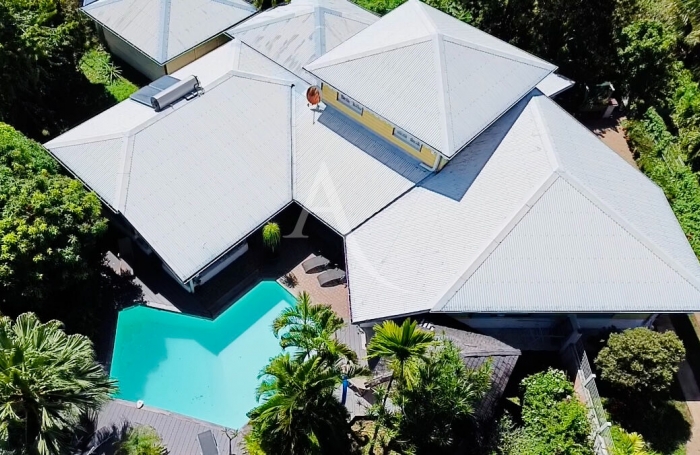 Vente Maison 165m&sup2; 7 pi&egrave;ces Sainte Luce