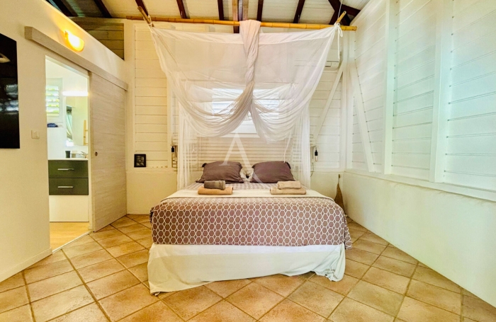 Vente Maison 165m&sup2; 7 pi&egrave;ces Sainte Luce