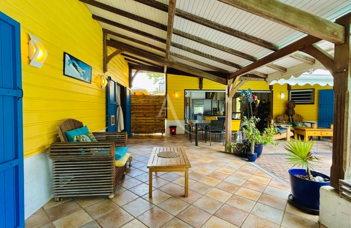 Vente Maison 165m&sup2; 7 pi&egrave;ces Sainte Luce