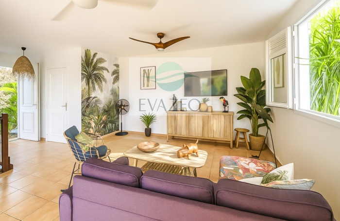 Villa vue mer r&eacute;nov&eacute;e - Piscine - 800m plage - LES ANSES D'ARLET