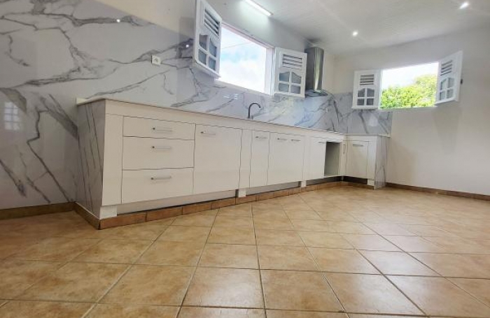 Location Appartement 126.89m&sup2; 4 pièces Le Lamentin