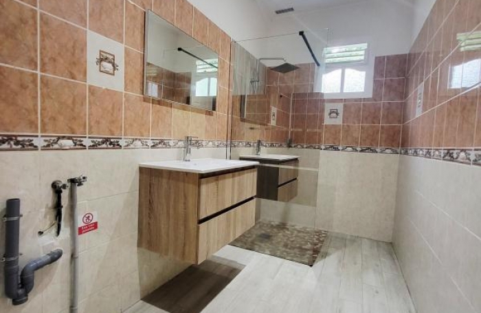 Location Appartement 126.89m&sup2; 4 pièces Le Lamentin