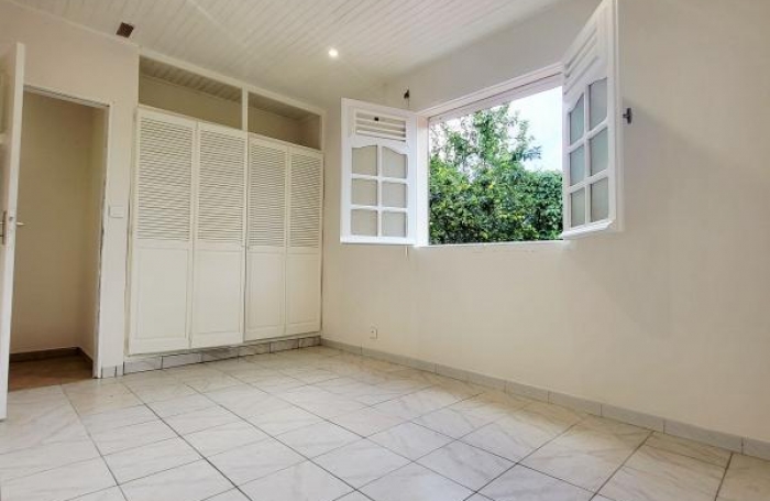 Location Appartement 126.89m&sup2; 4 pièces Le Lamentin