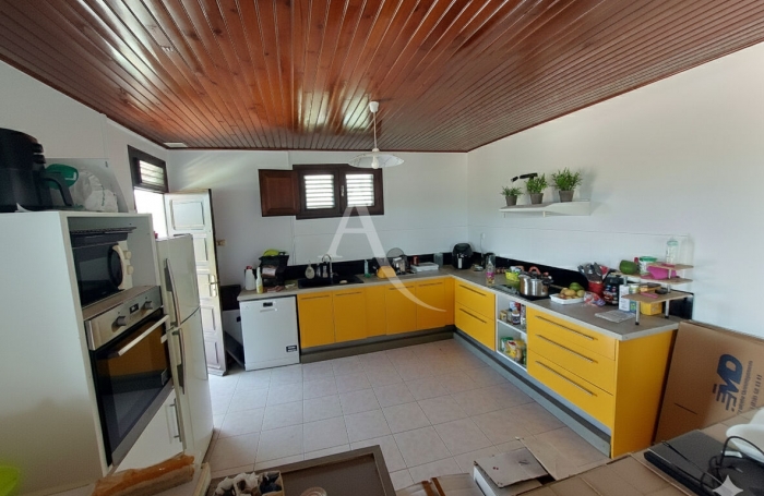 Vente Maison 95.61m&sup2; 4 pi&egrave;ces Rivi&egrave;re Sal&eacute;e