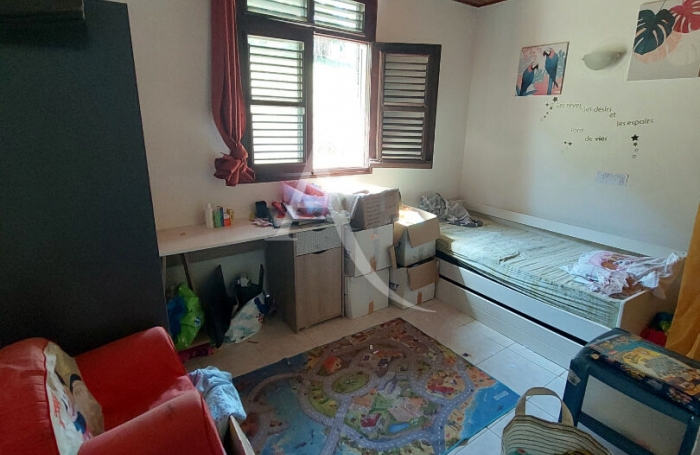 Vente Maison 95.61m&sup2; 4 pi&egrave;ces Rivi&egrave;re Sal&eacute;e