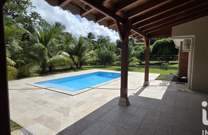 Vente Maison 243m&sup2; 5 pièces Ducos