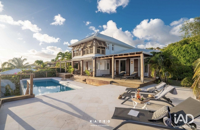 Vente Maison 200m&sup2; 7 pièces Case-Pilote