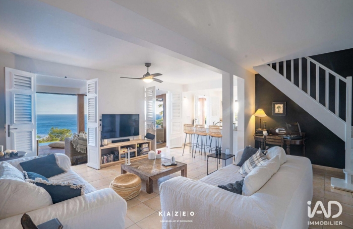 Vente Maison 200m&sup2; 7 pièces Case-Pilote