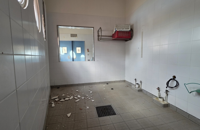 Local professionnel - Tartane