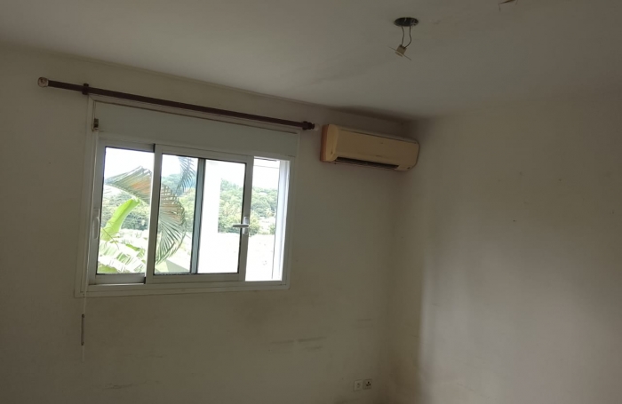 T2 climatis&eacute; dans r&eacute;sidence priv&eacute;