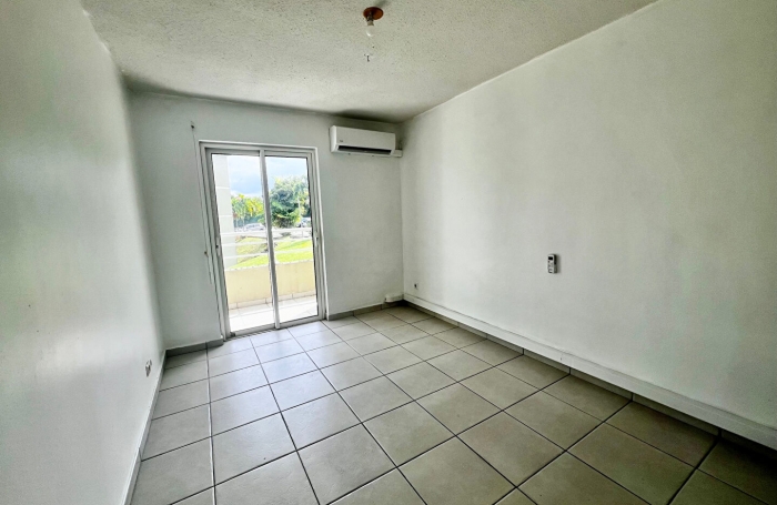 Vente Appartement 60m&sup2; 3 pi&egrave;ces Fort de france